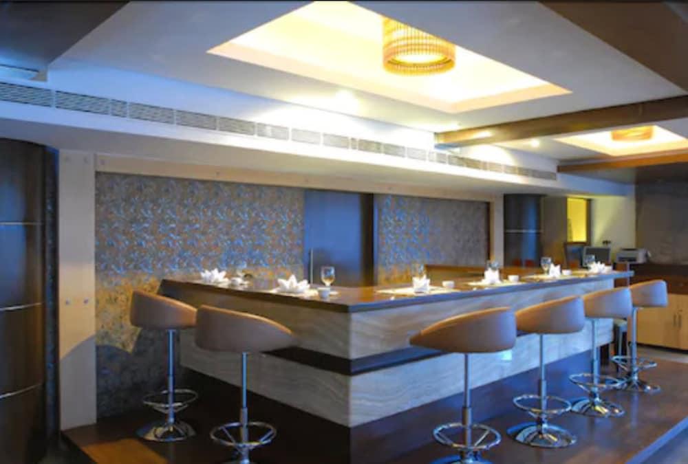 Hotel Peninsula Grand Bombay Esterno foto