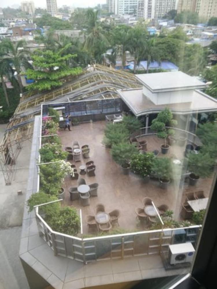 Hotel Peninsula Grand Bombay Esterno foto