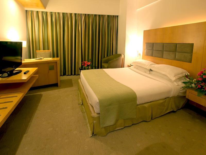 Hotel Peninsula Grand Bombay Camera foto