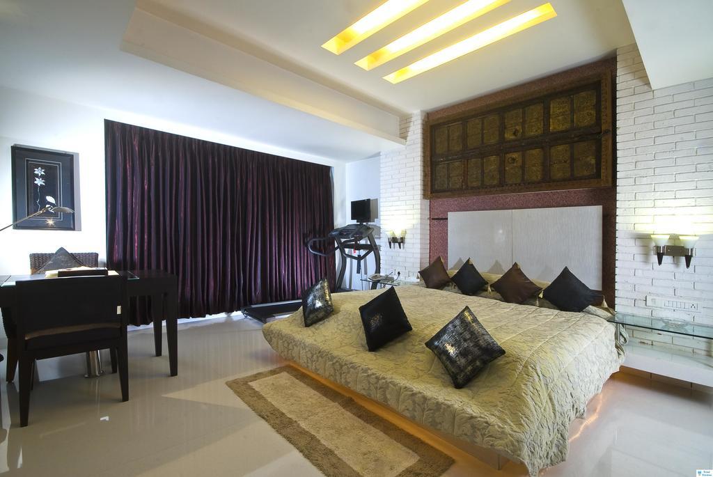 Hotel Peninsula Grand Bombay Esterno foto