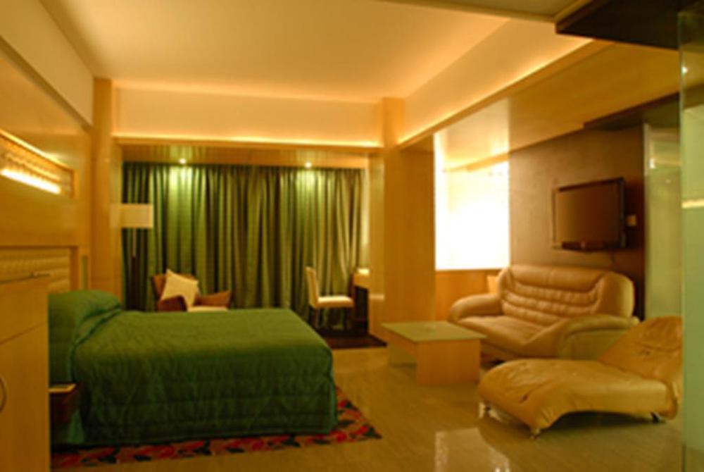 Hotel Peninsula Grand Bombay Camera foto